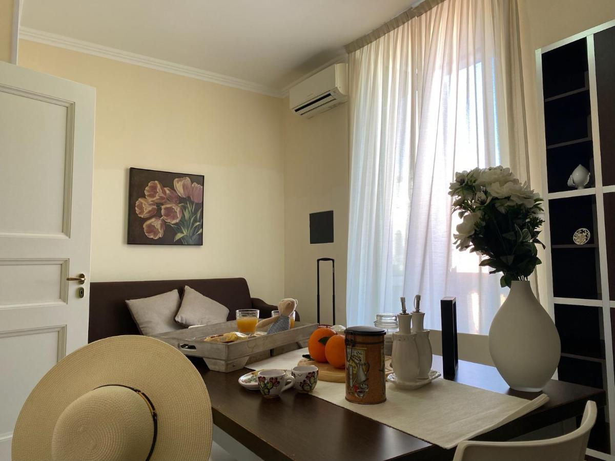 Palazzo Mongio Suites And Apartments Gallipoli Exterior photo